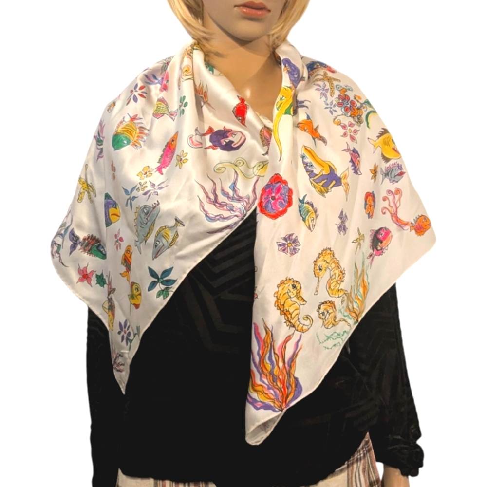 Hand painted signed silk/Satin scarf tropical fish one of a kind Original Spring - Picture 7 of 16